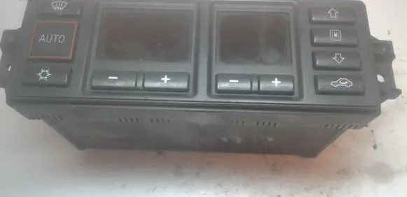 Audi A4 S4 B5 8D Climate control unit 5HB00760804 8L0820043D