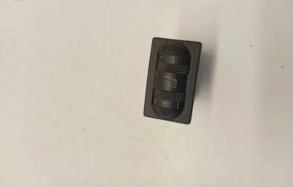 Volkswagen Transporter - Caravelle T4 Seat heating switch 3A0963563