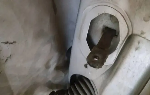 Seat Cordoba (6K) Rear door check strap stopper