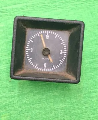 Opel Kadett D Clock 90181d63