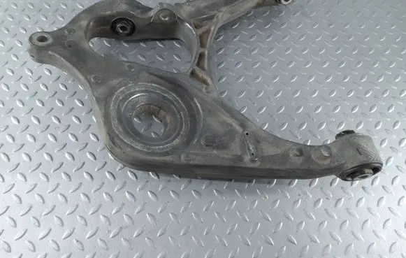 Mercedes-Benz R W251 Rear upper control arm/wishbone 060359106D