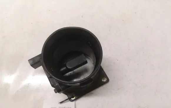 Audi A6 S6 C5 4B Mass air flow meter 078133471E