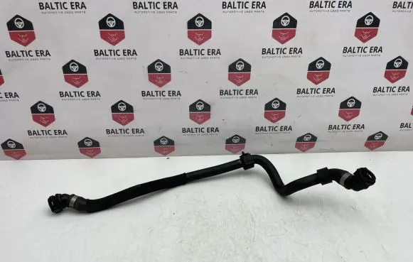 BMW 5 GT F07 Engine coolant pipe/hose 8513604