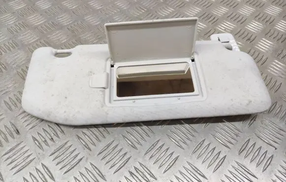 Peugeot 208 Sun visor