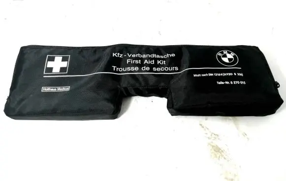 BMW 5 F10 F11 First aid kit 8270015