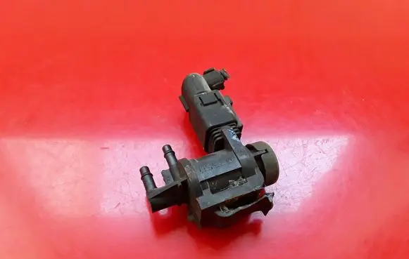 Dodge Caliber Vacuum valve 03550