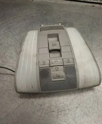 Mercedes-Benz E W212 Front seat light A2129060800 A2129060200 A2129028900