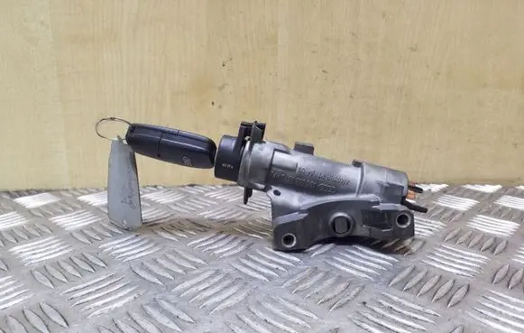 Audi A4 S4 B6 8E 8H Ignition lock 4B0905851B