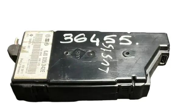 Seat Ibiza IV (6J,6P) USB control unit 6J0035342E 1000002007