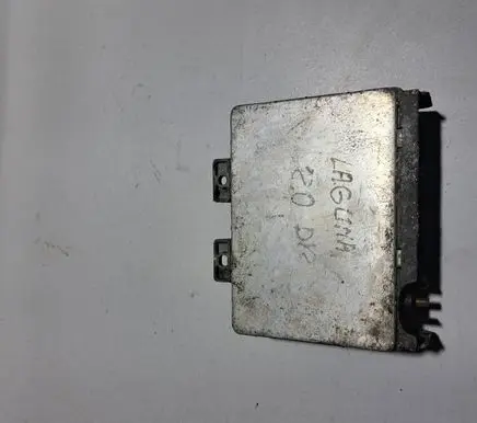 Renault Laguna II Engine control unit/module 7700107302