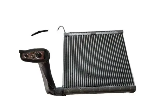 Air conditioning (A/C) radiator (interior)