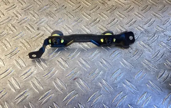 Porsche Macan (95B) Headlight/headlamp mounting bracket 95B941452C