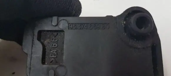Ford Focus Crankshaft position sensor 9637466980