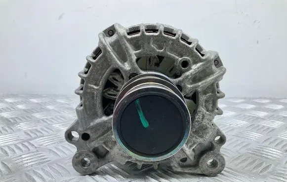 Skoda Octavia Mk3 (5E) Generator/alternator 04C903023L