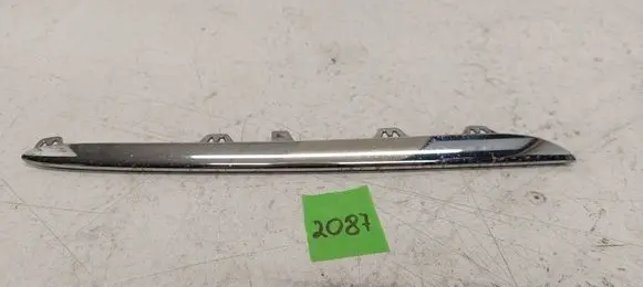 Mercedes-Benz A W176 Front bumper splitter molding A1768850821 11279981