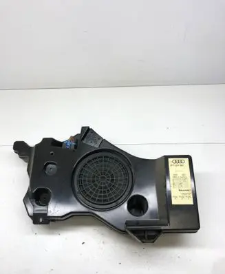 Audi A3 S3 A3 Sportback 8P Subwoofer speaker 8P4035382 7606500218