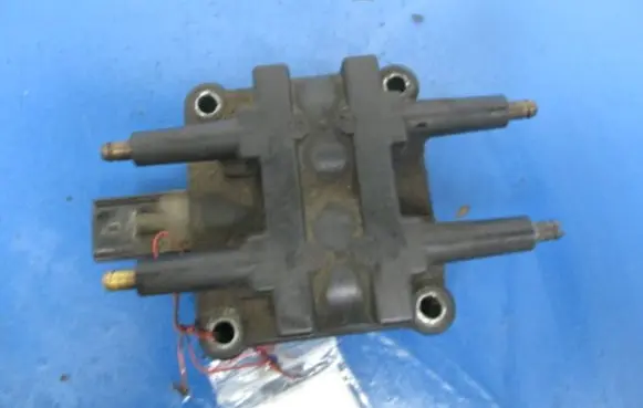 Chrysler Grand Voyager III High voltage ignition coil
