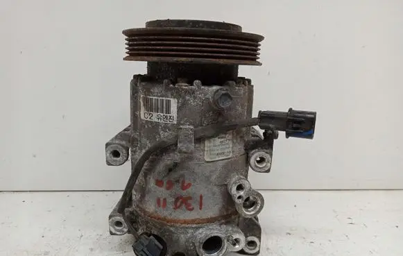 Hyundai Lantra II Air conditioning (A/C) compressor (pump) F500-JDCCE-10