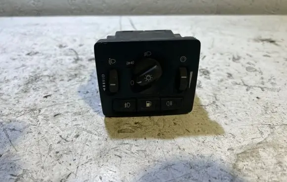 Light switch