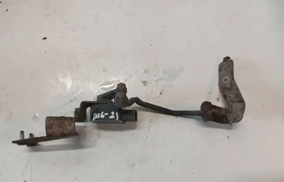 Volvo V40 Headlight/headlamp level sensor 31340262