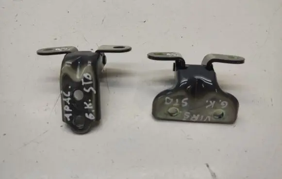 KIA Stonic Rear door hinge set 