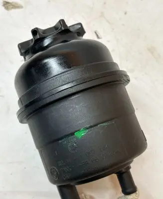 Mini Cooper Hatch Hardtop Power steering fluid tank/reservoir 1097164