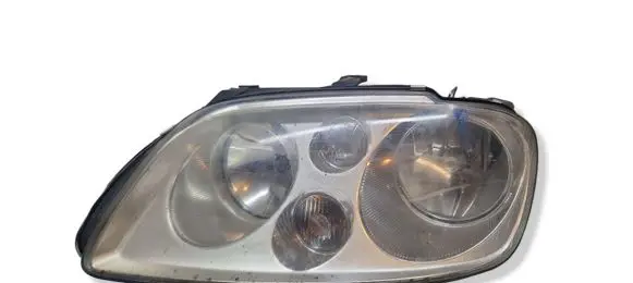 Volkswagen Touran I Headlight/headlamp 084411172L