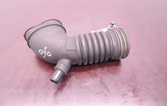 Lexus IS 220D-250-350 Turbo air intake inlet pipe/hose 1788126070 1788026010 D96