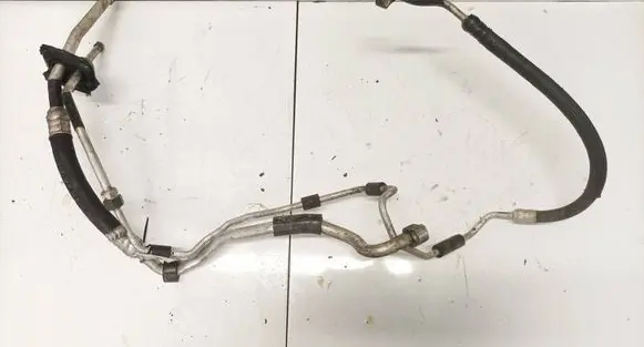Audi A4 S4 B6 8E 8H Air conditioning (A/C) pipe/hose 8e1260712k