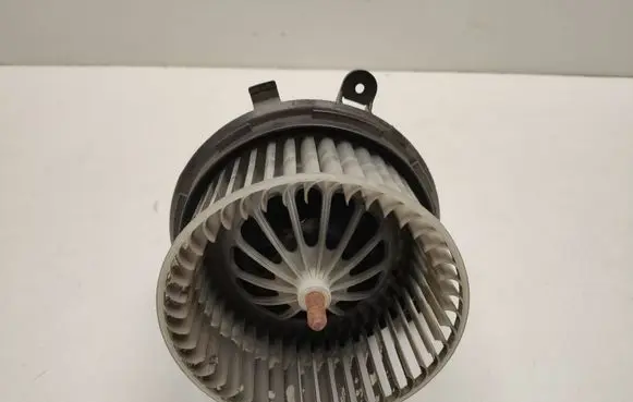 Mercedes-Benz C W204 Heater fan/blower A2048200008