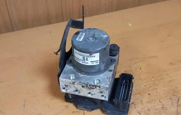 KIA Optima ABS Pump 589202T520