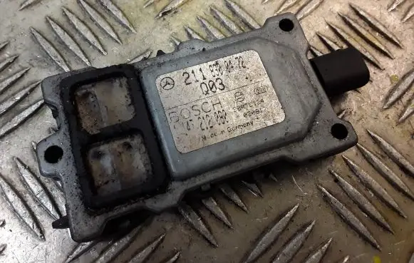 Mercedes-Benz E W211 Air quality sensor 2118300472 A2118300472