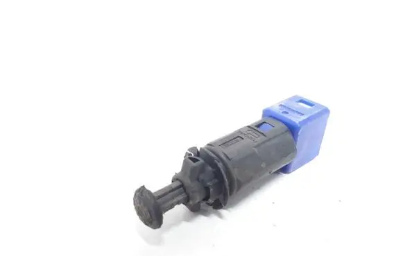 Renault Espace - Grand espace IV Brake pedal sensor switch 110895