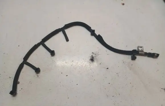 Volvo S60 Fuel return line/hose 31321198 DZL7J 0445130003