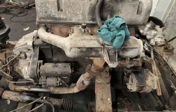 Mercedes-Benz W123 Engine swap OM616