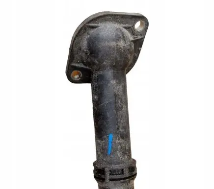 Volkswagen PASSAT B5 Engine coolant pipe/hose 06B121121