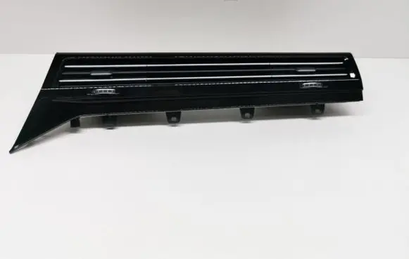 Volkswagen Touareg III Front indicator light