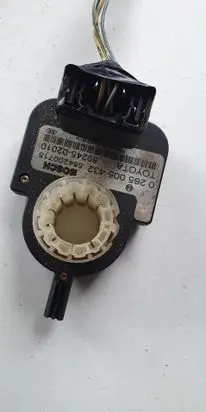 Toyota Avensis T250 Steering angle sensor 