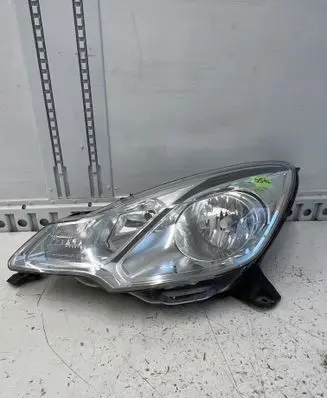 Citroen C3 Headlight/headlamp 9677038280 10109004