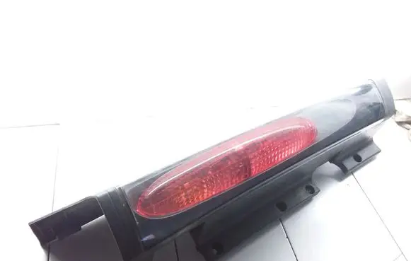 Opel Vivaro Rear/tail lights 25467008