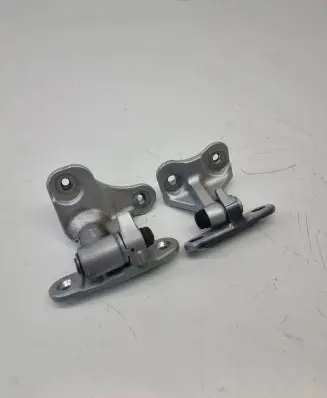 Mercedes-Benz CLA C117 X117 W117 Rear door hinge set A046572