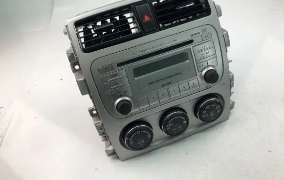 Suzuki Liana Radio/CD/DVD/GPS head unit 3910159J83