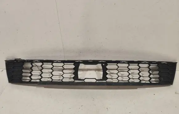 Skoda Octavia Mk3 (5E) Front bumper lower grill 5E0853677