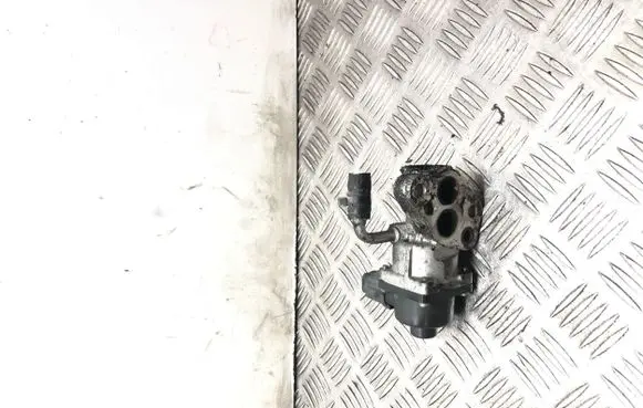 Ford Mondeo Mk III EGR valve 79371U7SAD 1S7G9D475