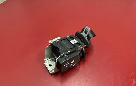 BMW X3 G45 Rear seatbelt buckle 5A24DF3 S35A24DF304