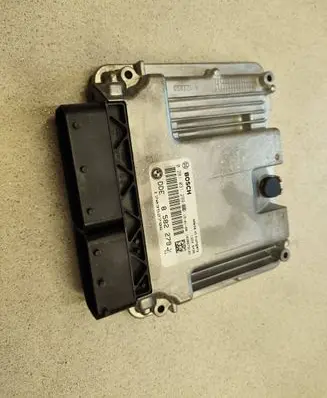 BMW 3 F30 F35 F31 Engine control unit/module 0281031299 8582279 170352796