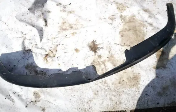 Audi A3 S3 8L Front bumper lip 8l0807521b
