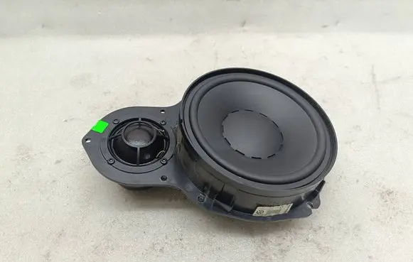 Volkswagen PASSAT B7 Front door speaker 3C0035454B 7128364 85771