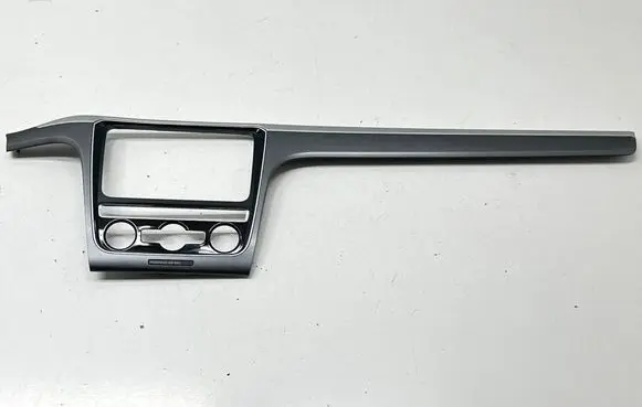 Radio/GPS head unit trim