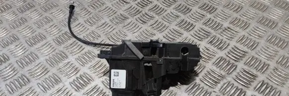 Volvo XC60 Front door lock 31440998
